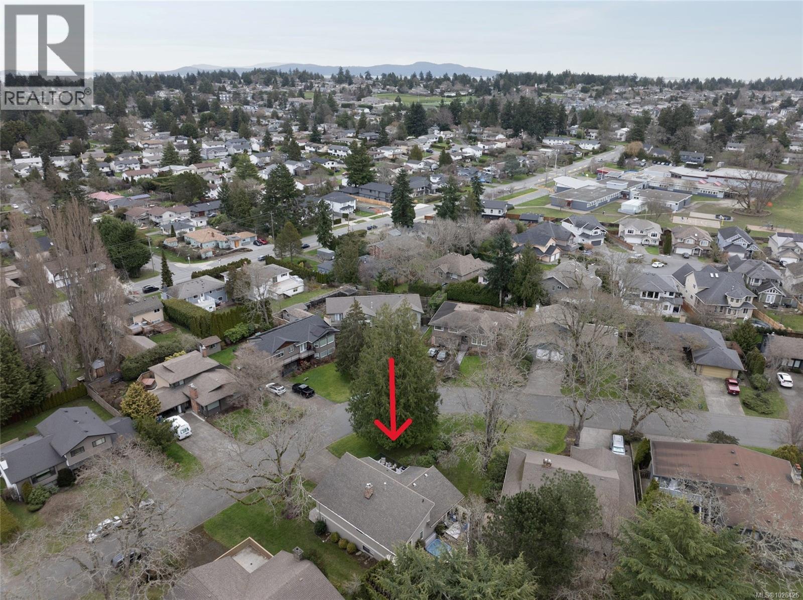  1662 Barksdale Drive, Saanich