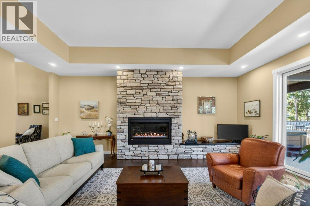 1221 23 Street SE - 12