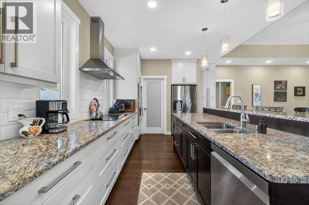 1221 23 Street SE, Salmon Arm