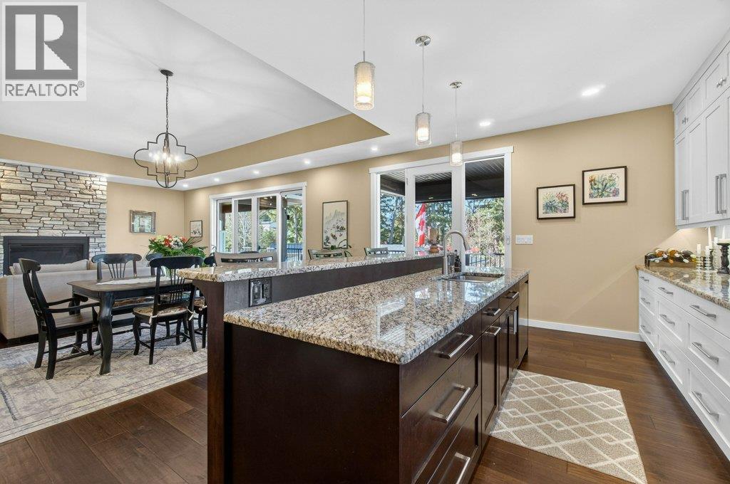 1221 23 Street SE, Salmon Arm