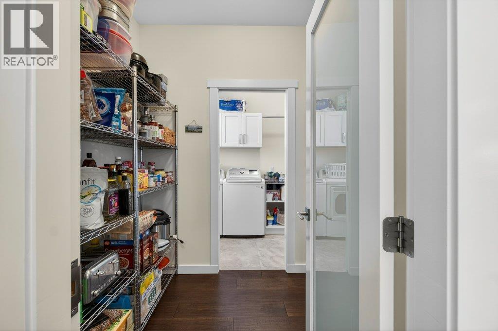 1221 23 Street SE, Salmon Arm