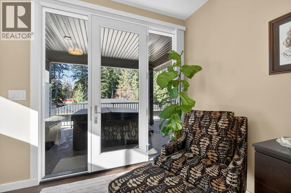 1221 23 Street SE, Salmon Arm