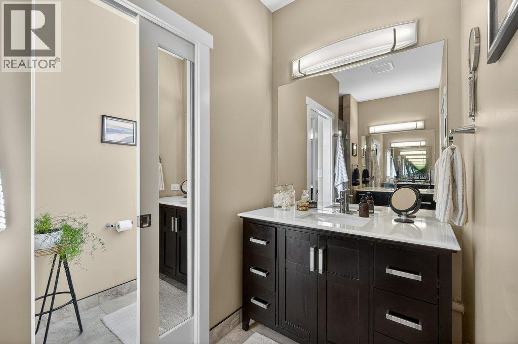 1221 23 Street SE, Salmon Arm