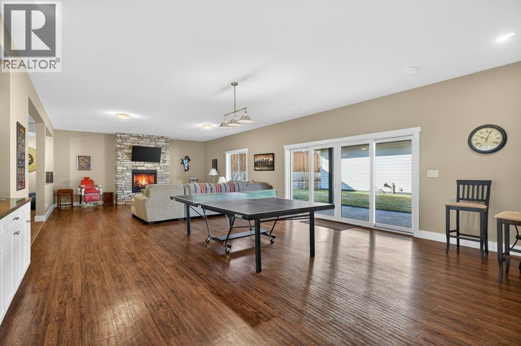 1221 23 Street SE, Salmon Arm