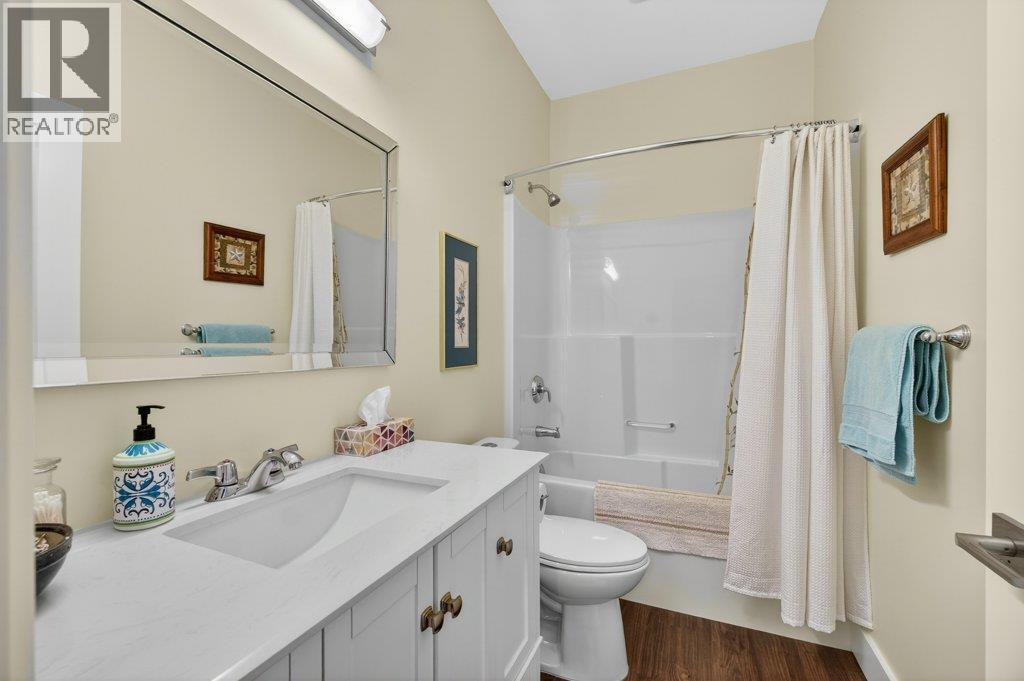 1221 23 Street SE, Salmon Arm