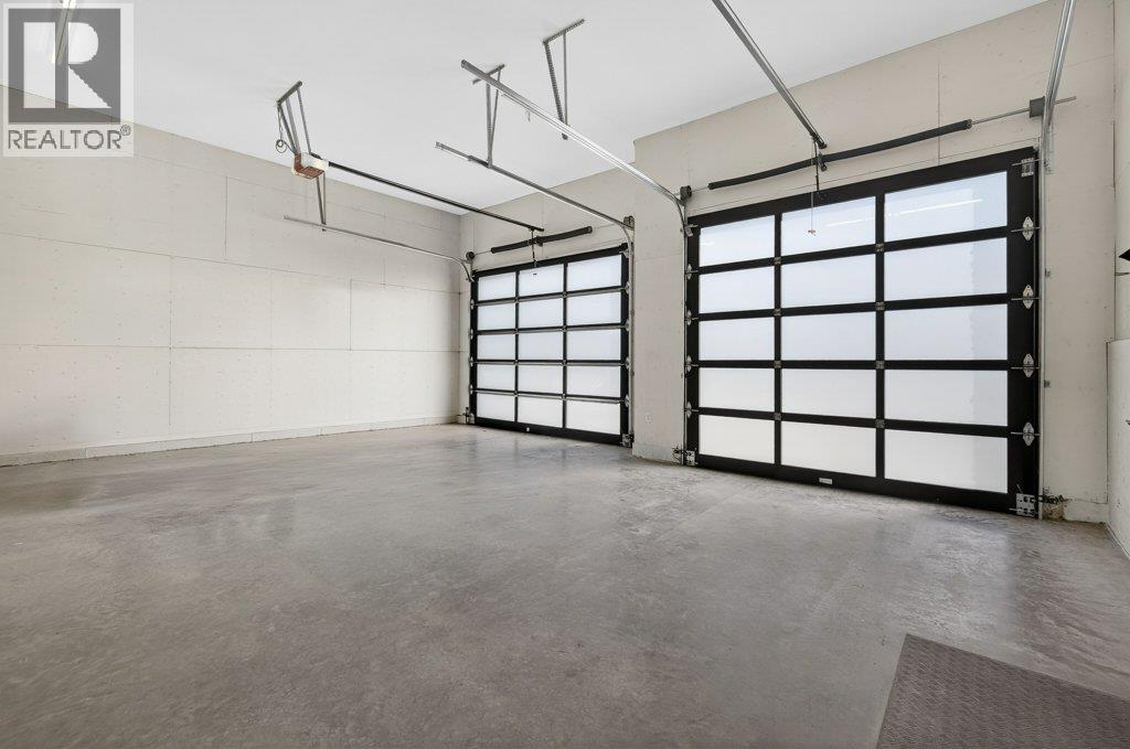 1221 23 Street SE, Salmon Arm