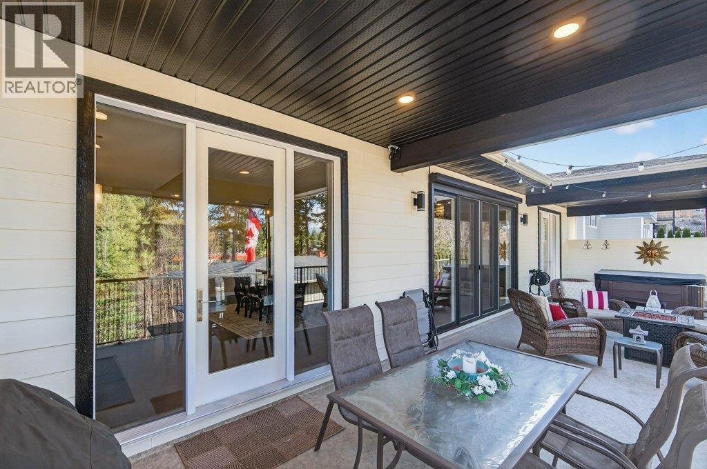 1221 23 Street SE, Salmon Arm