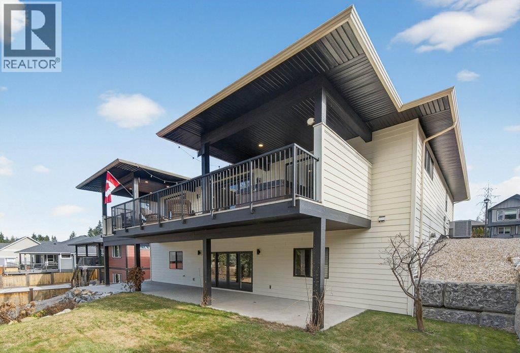 1221 23 Street SE, Salmon Arm