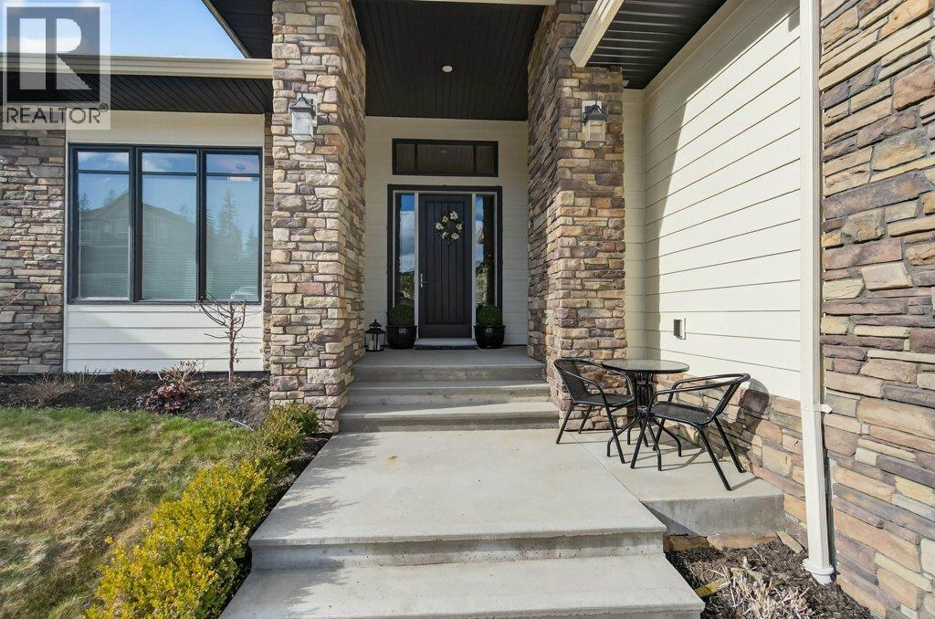 1221 23 Street SE, Salmon Arm