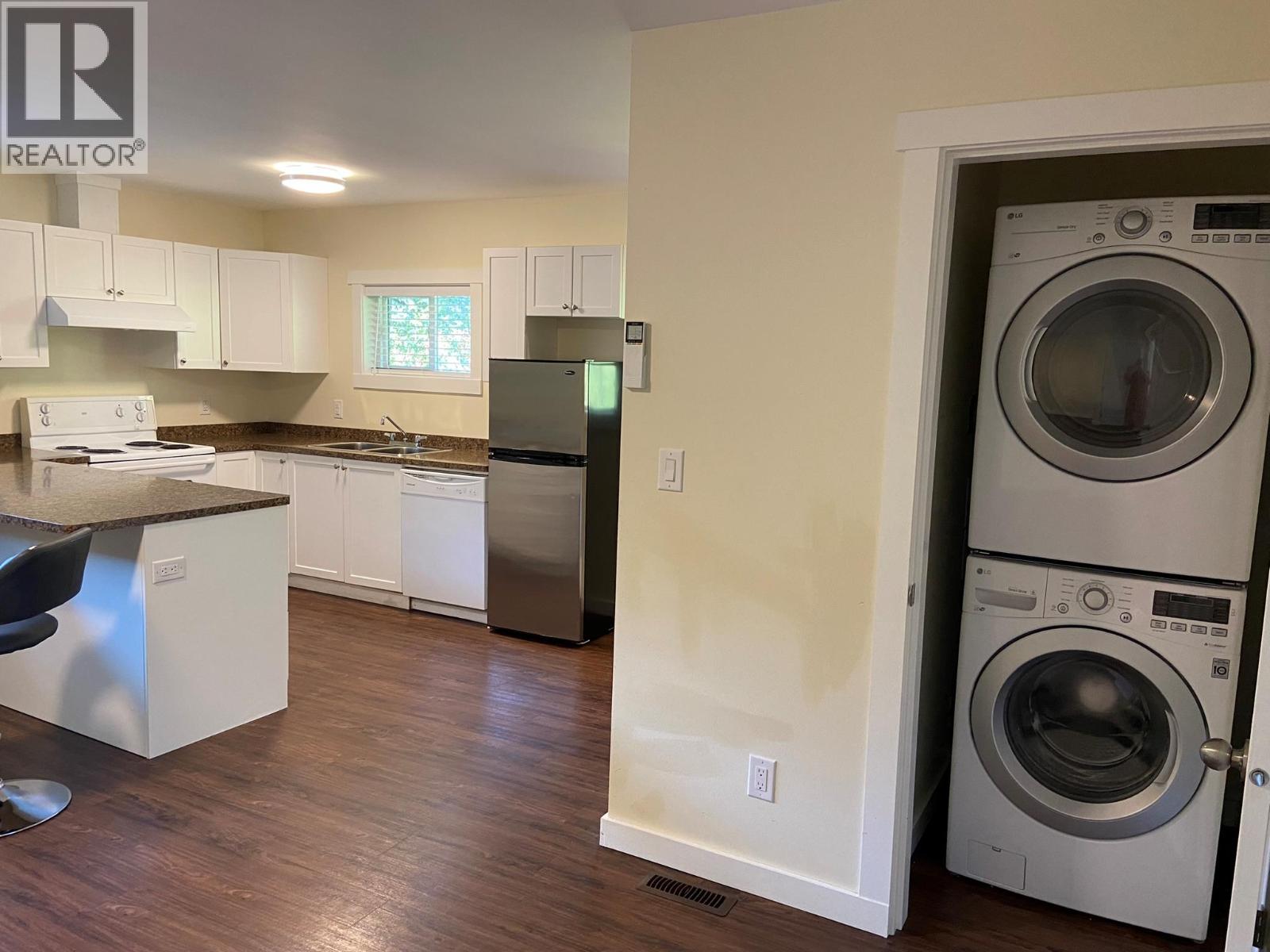 1221 23 Street SE, Salmon Arm