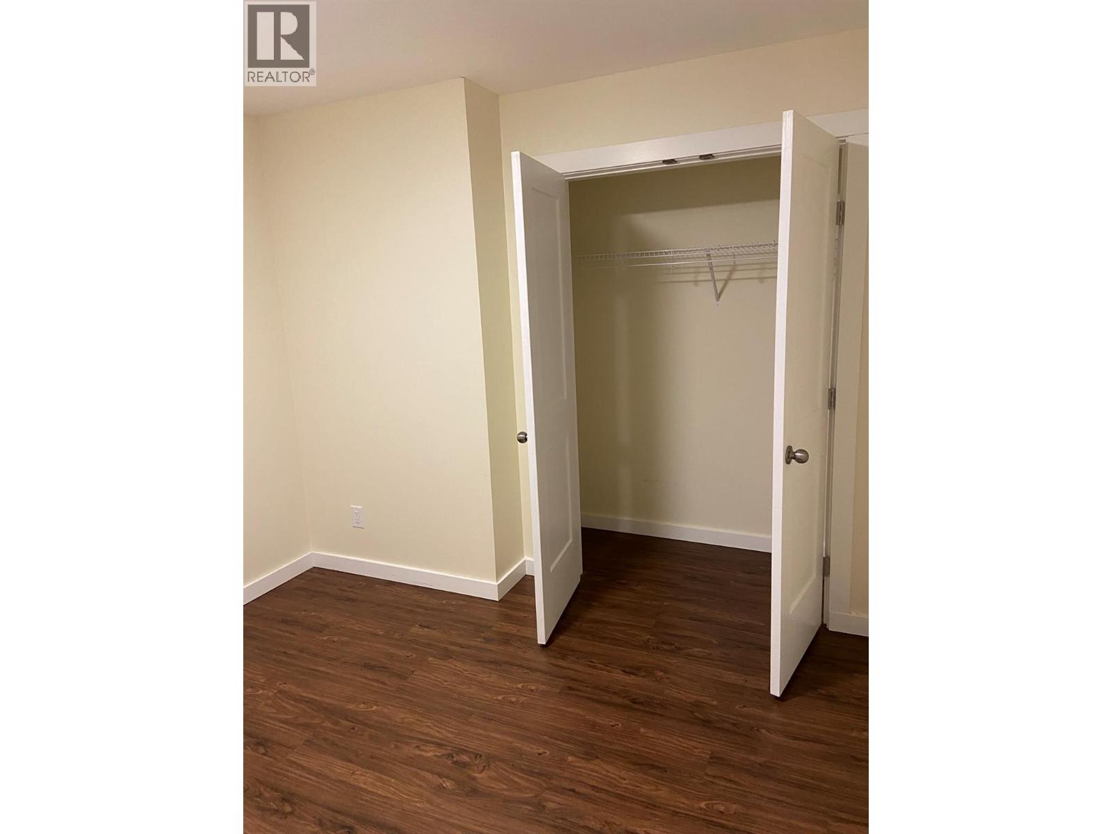 1221 23 Street SE, Salmon Arm