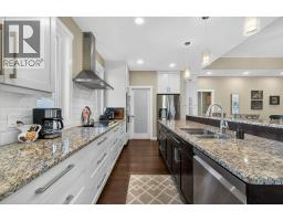 Kitchen - 1221 23 Street Se, Salmon Arm, BC V1E0C7 Photo 20