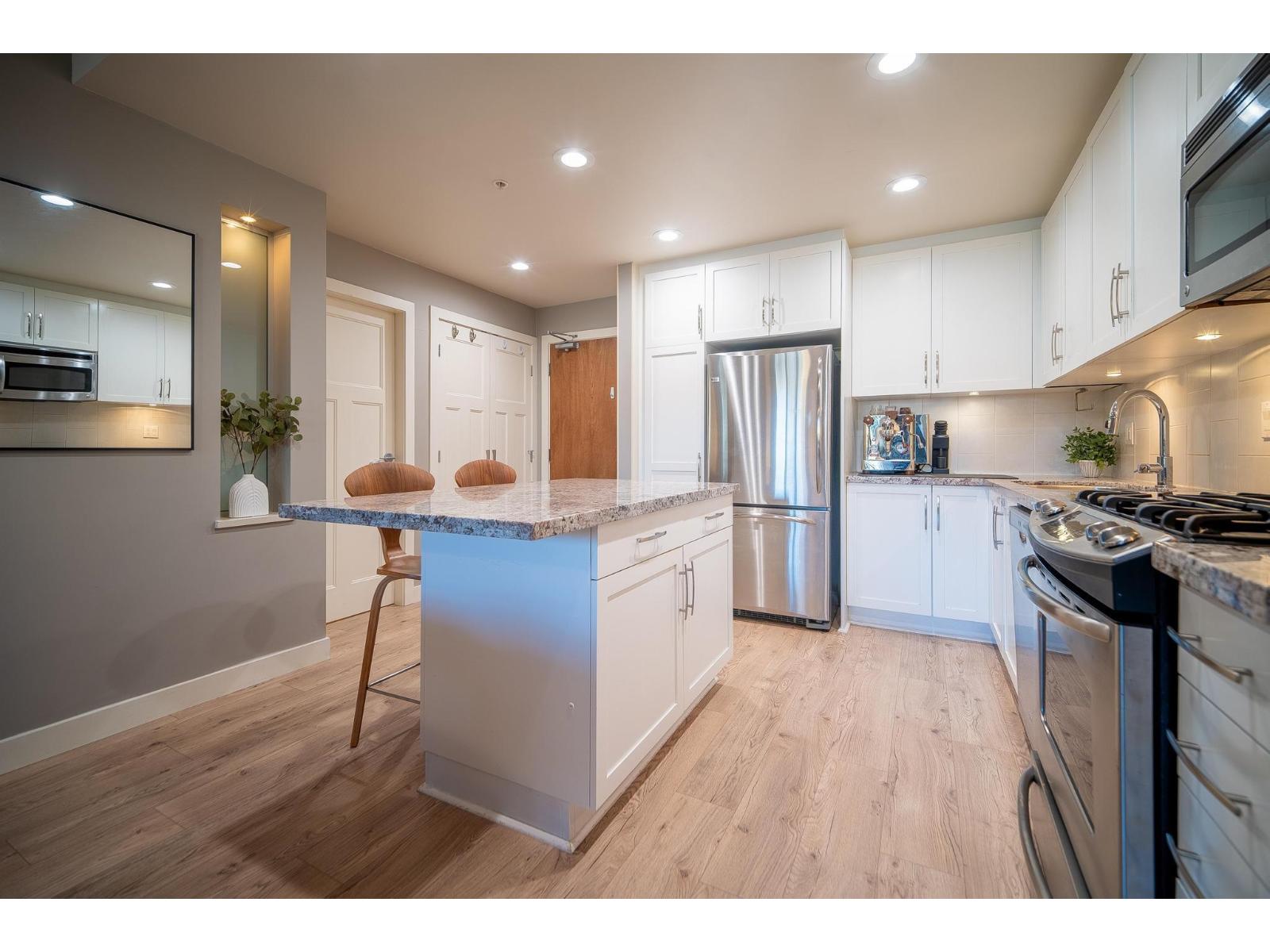 201 15428 31 AVENUE, Surrey