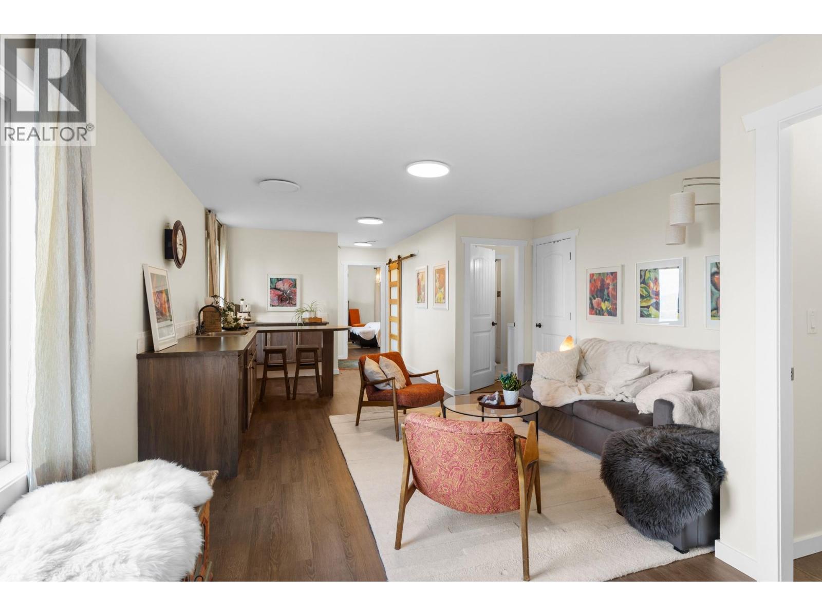 2286 CARMI Road, Penticton