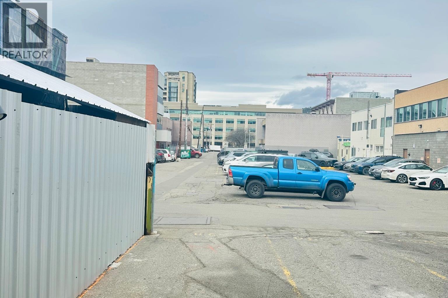 528 Bernard Avenue, Kelowna