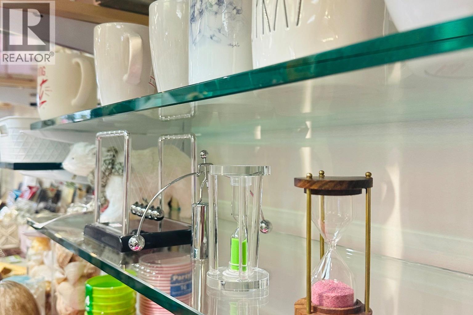 528 Bernard Avenue, Kelowna