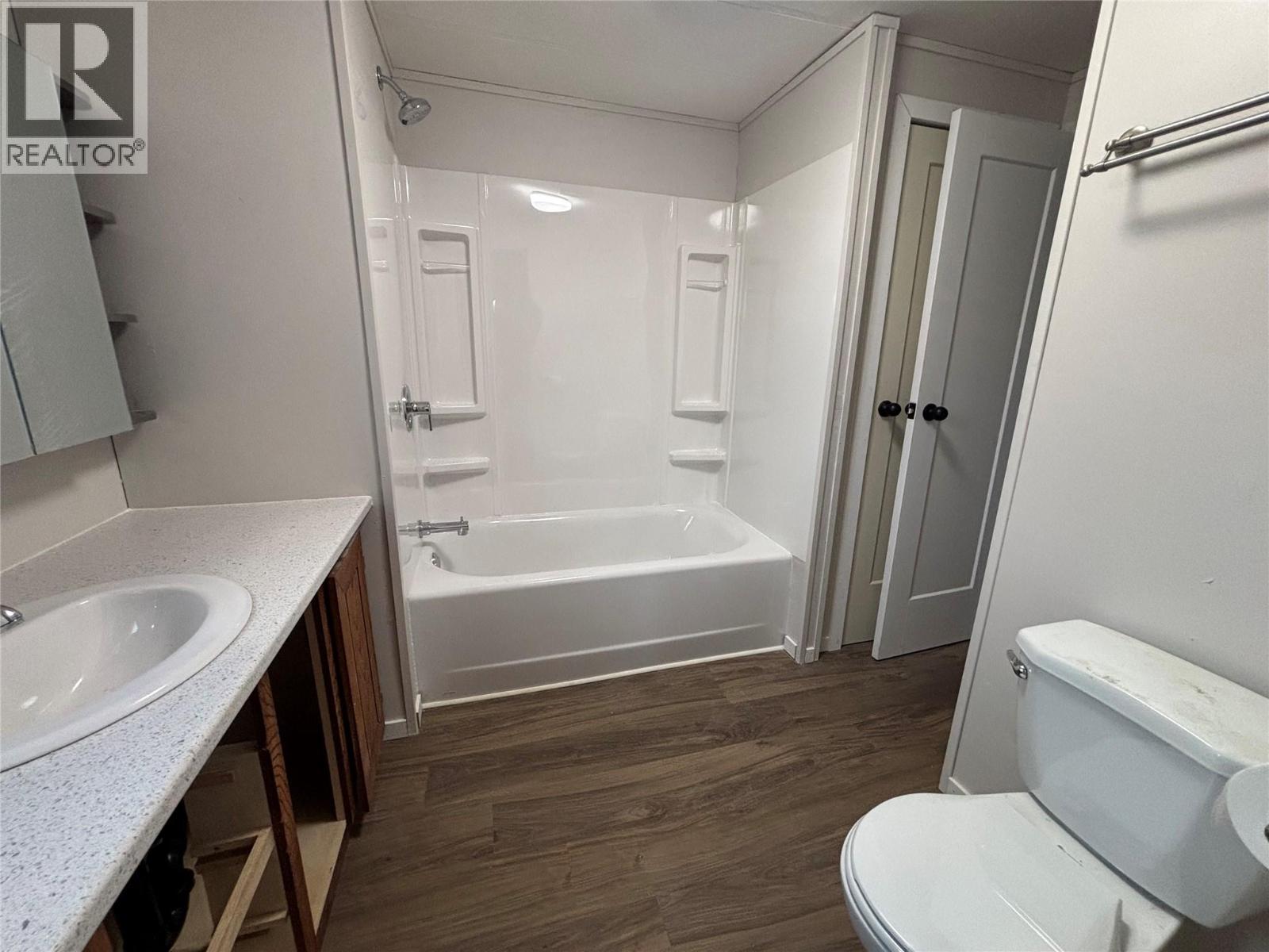 #B6 446 LUMBY MABEL LAKE ROAD - 11