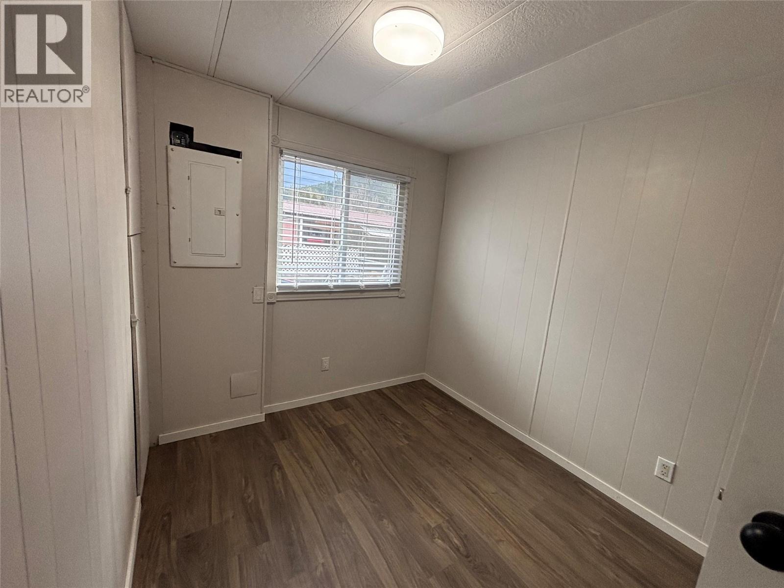 #B6 446 LUMBY MABEL LAKE ROAD - 9