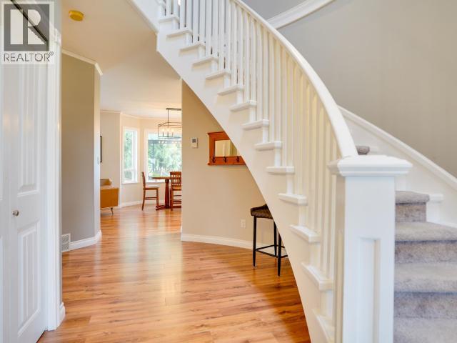 7160 KEMANO STREET, Powell River