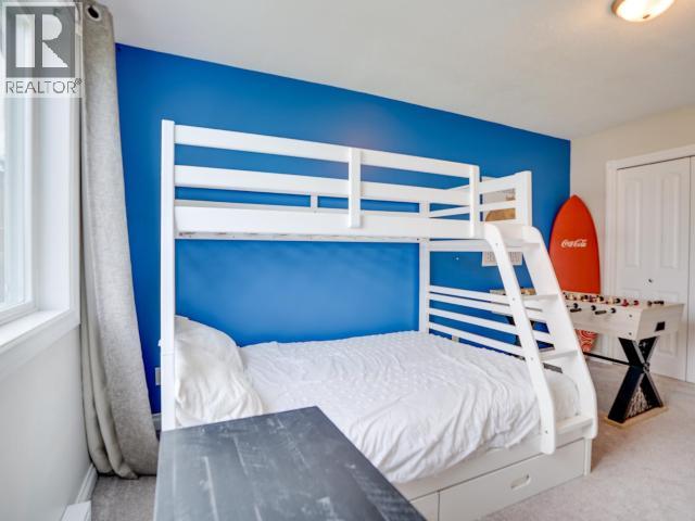 7160 KEMANO STREET, Powell River