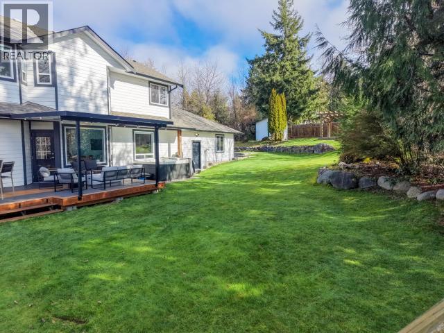 7160 KEMANO STREET, Powell River
