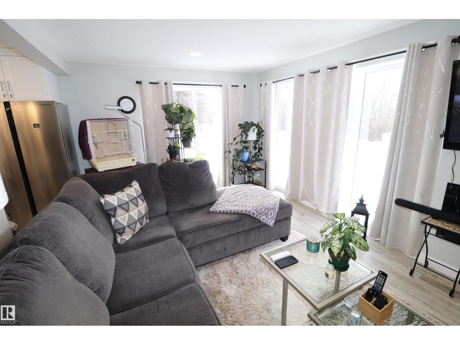 #57 20575 WYE RD, Rural Strathcona County