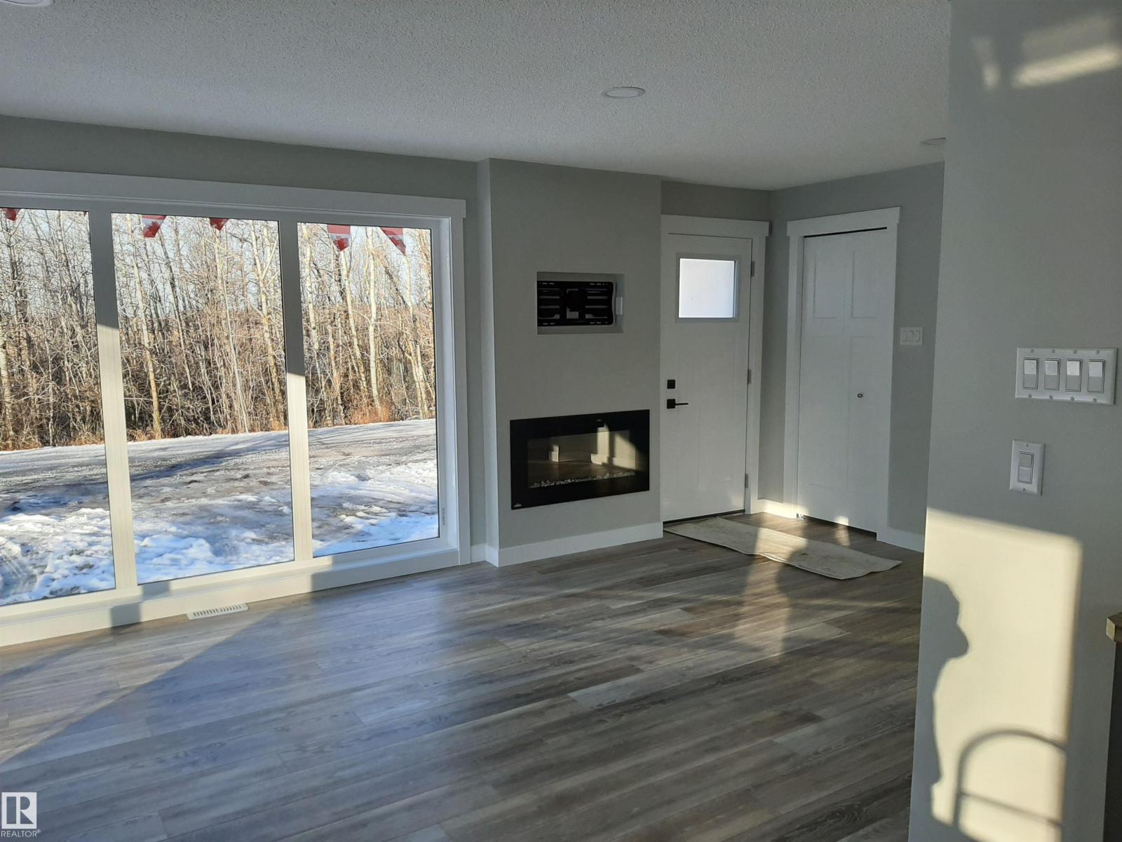 #57 20575 WYE RD, Rural Strathcona County