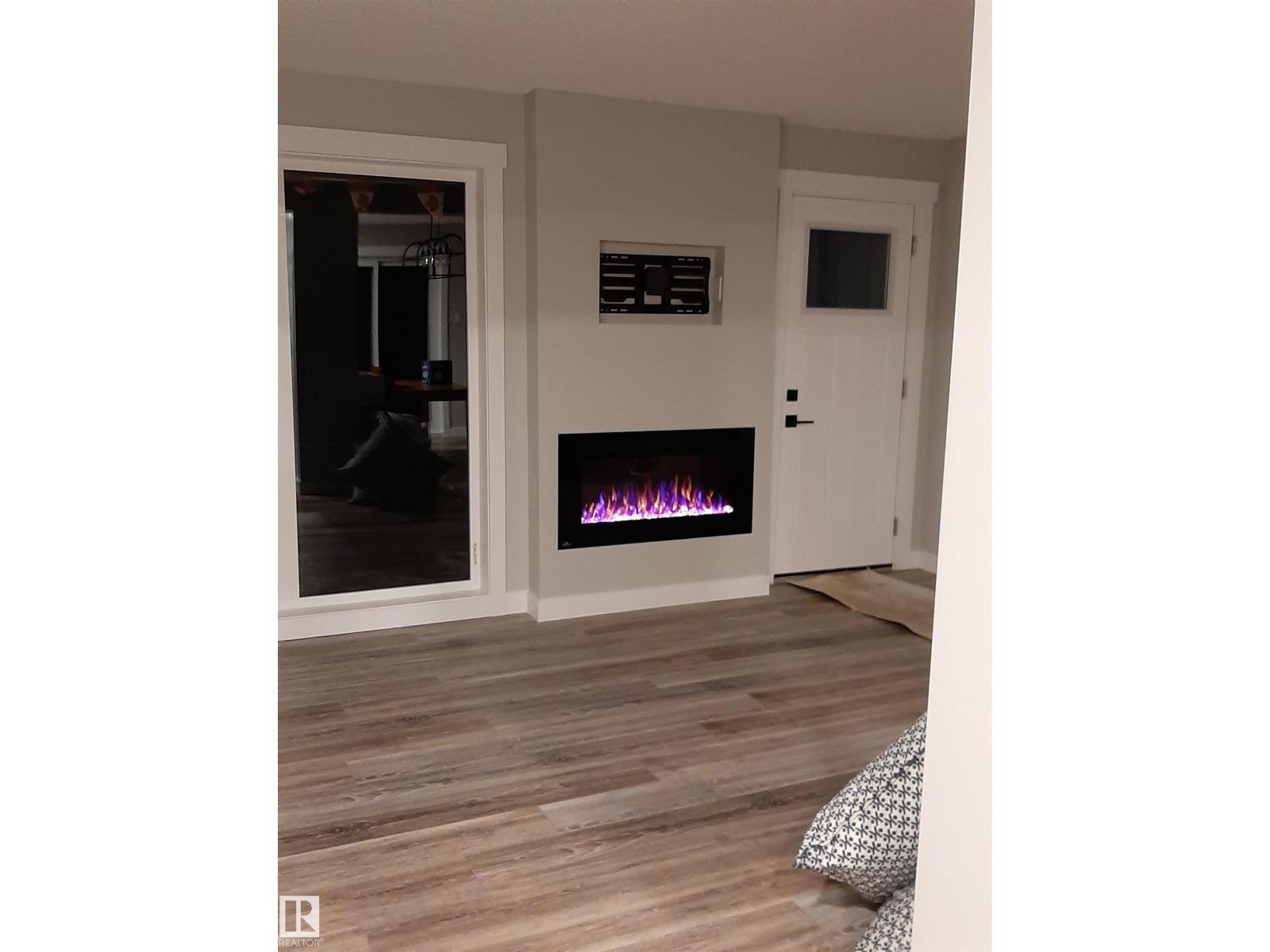 #57 20575 WYE RD, Rural Strathcona County