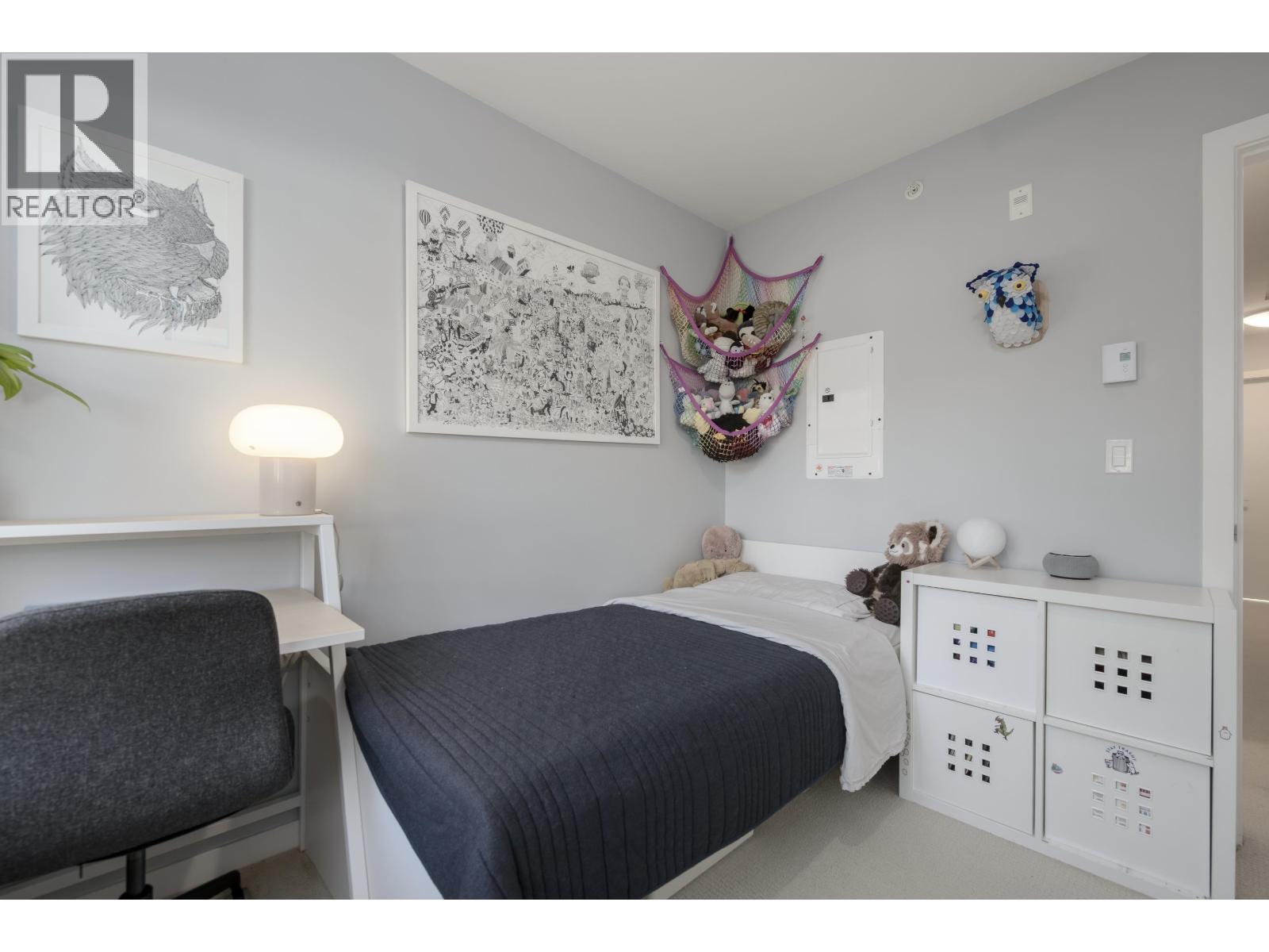 33 433 SEYMOUR RIVER PLACE, North Vancouver