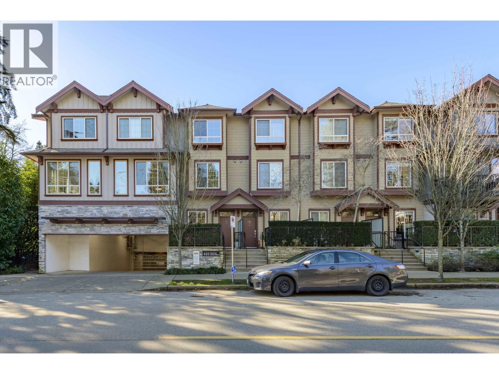 33 433 SEYMOUR RIVER PLACE, North Vancouver