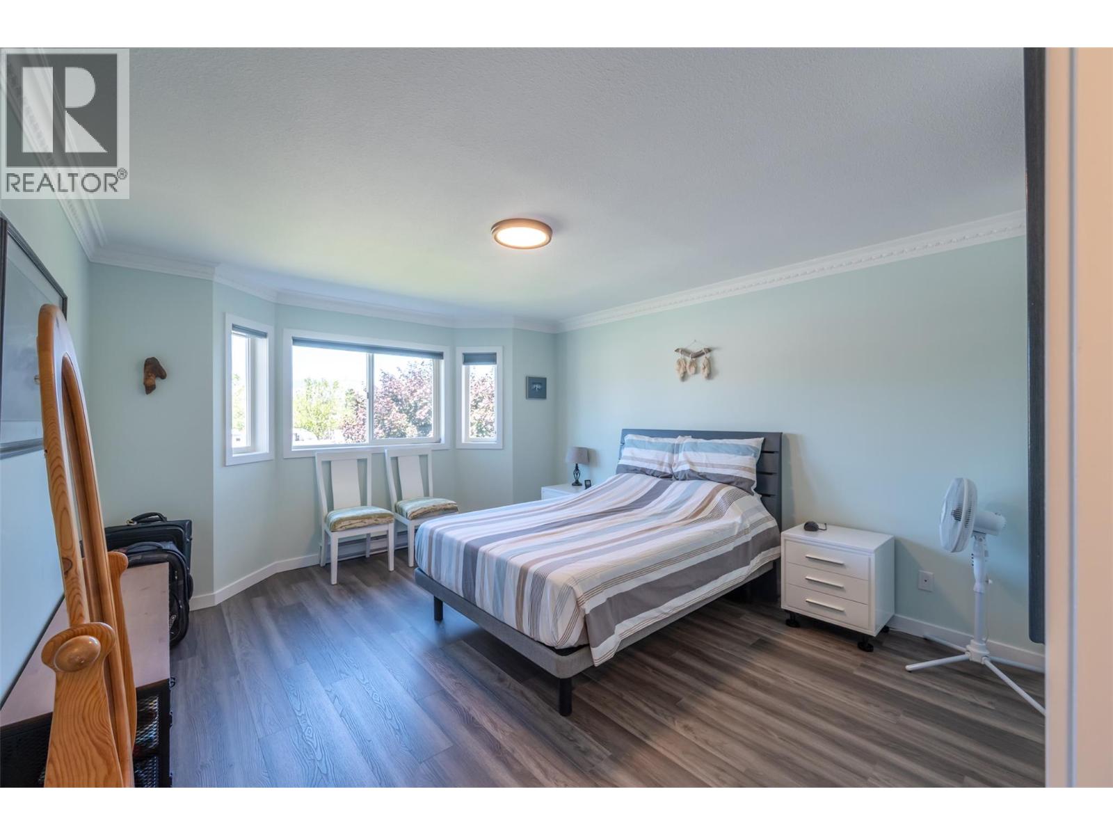 8905 Pineo Court Unit# 208, Summerland