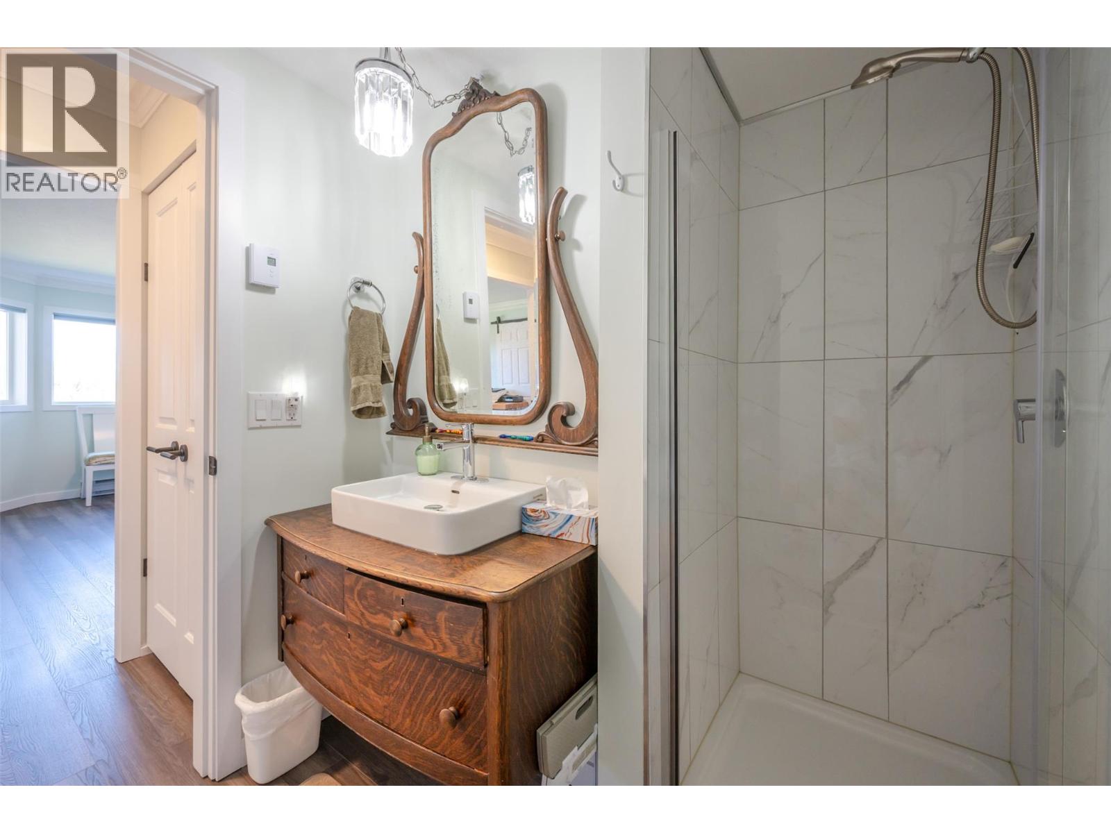 8905 Pineo Court Unit# 208, Summerland