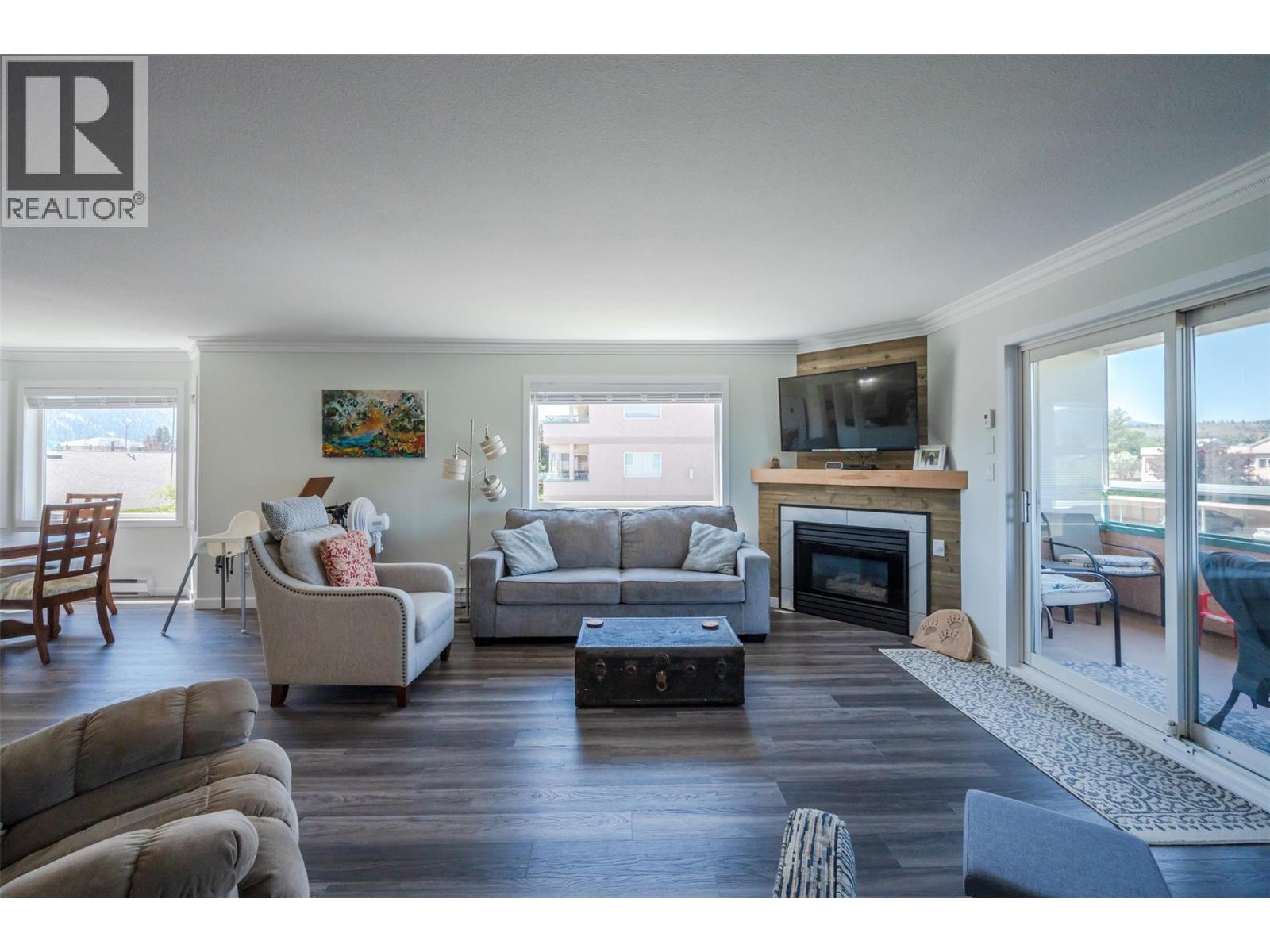8905 Pineo Court Unit# 208, Summerland