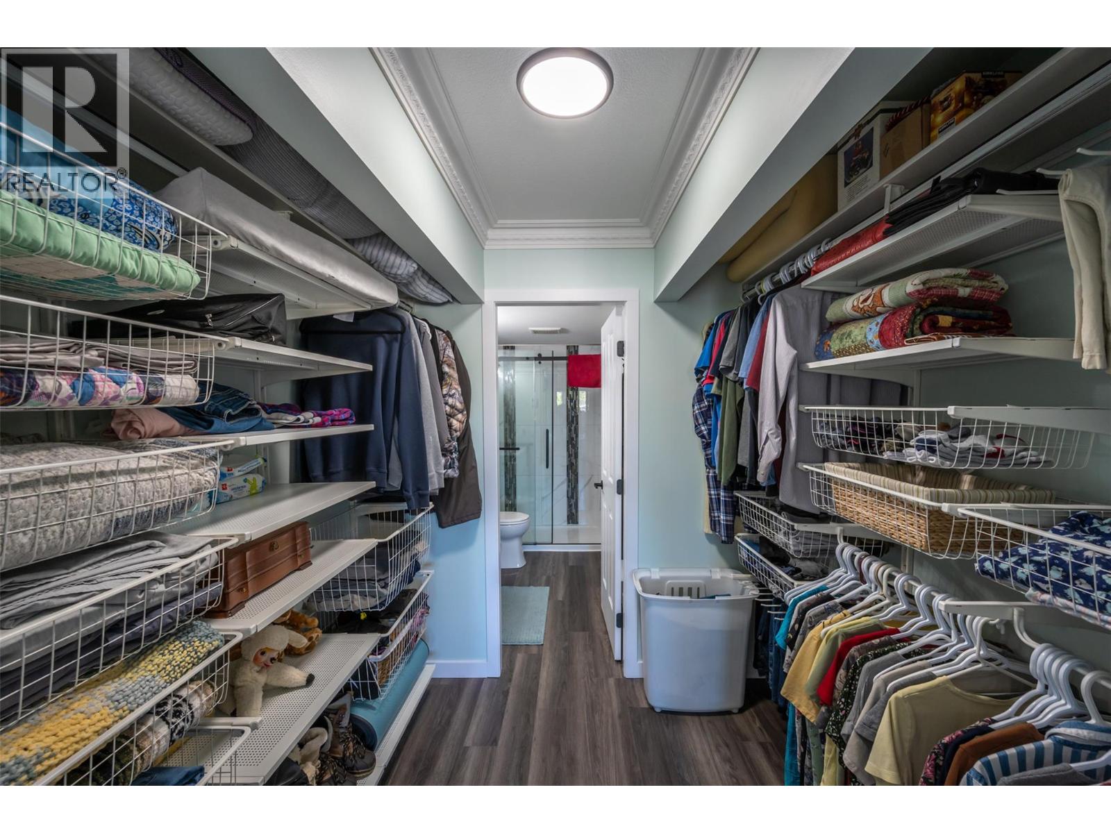 8905 Pineo Court Unit# 208, Summerland