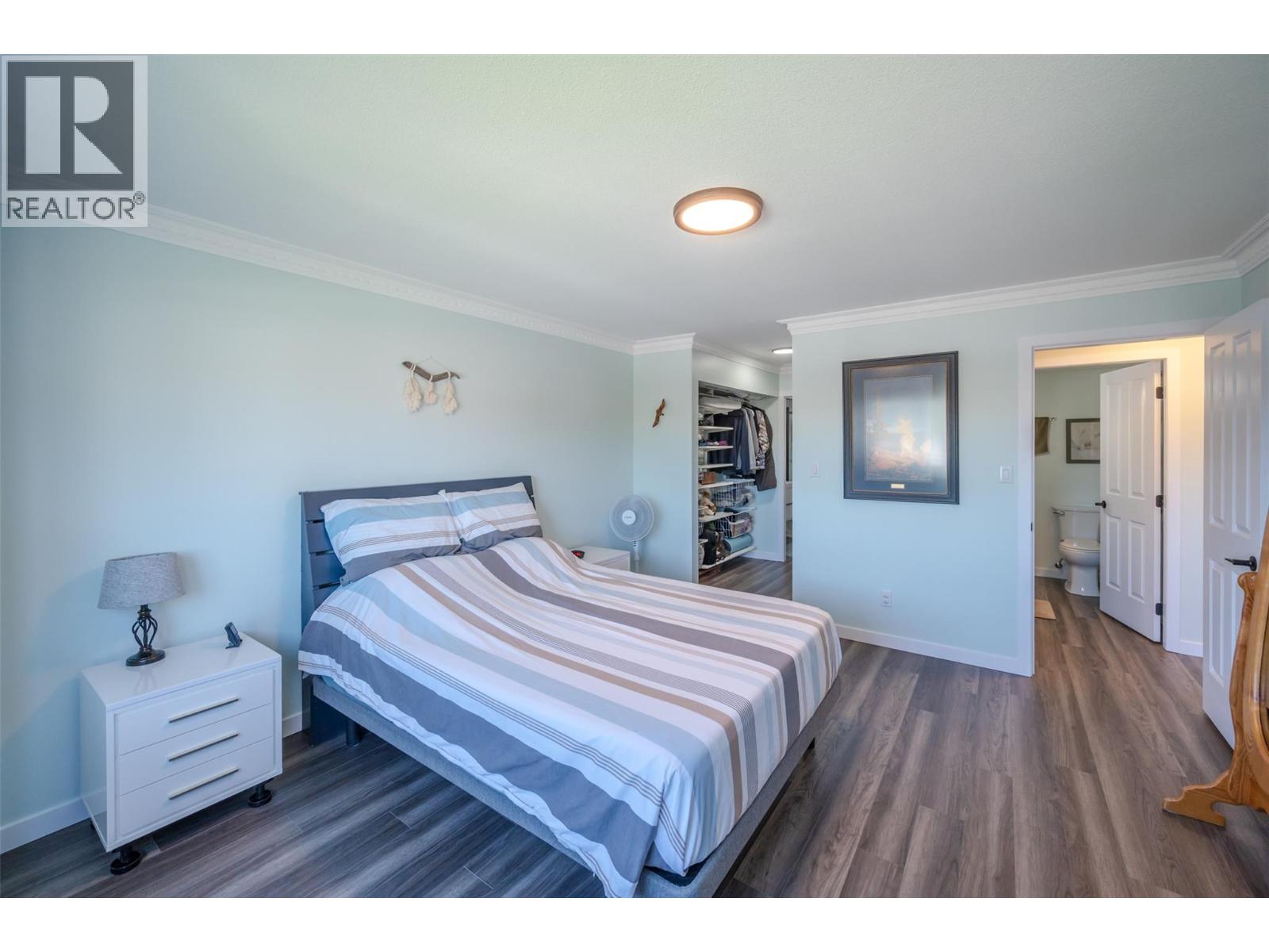 8905 Pineo Court Unit# 208, Summerland
