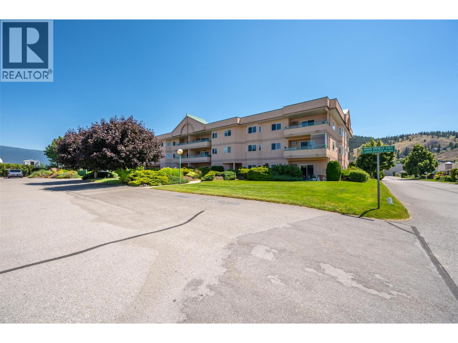 8905 Pineo Court Unit# 208, Summerland