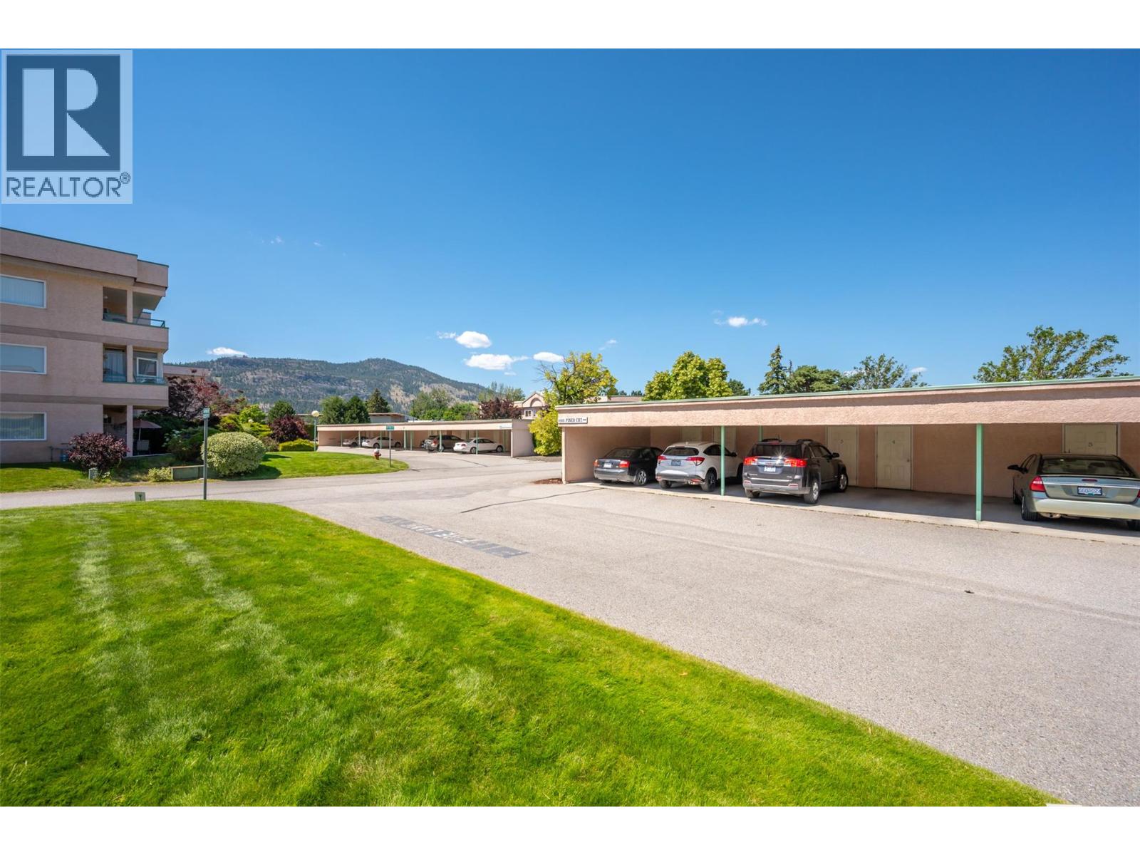 8905 Pineo Court Unit# 208, Summerland