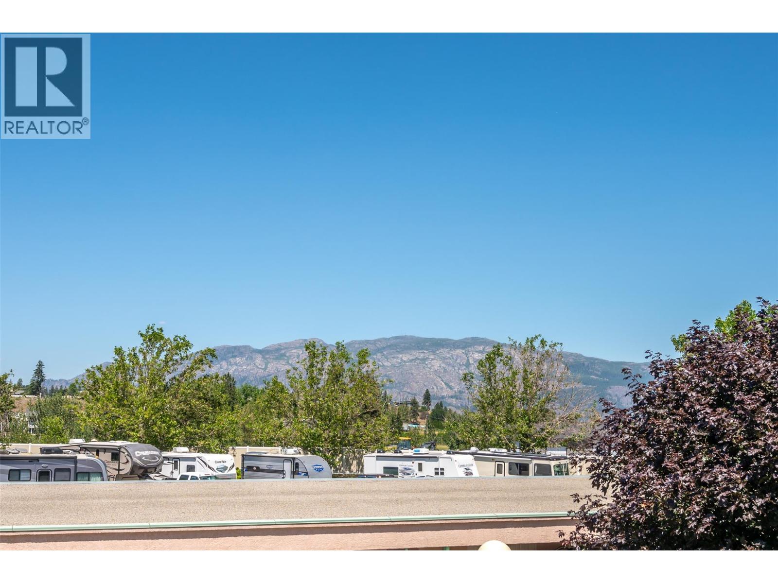 8905 Pineo Court Unit# 208, Summerland