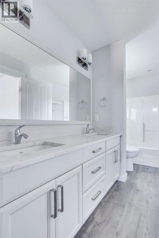 7211 Railway Avenue, Fort McMurray