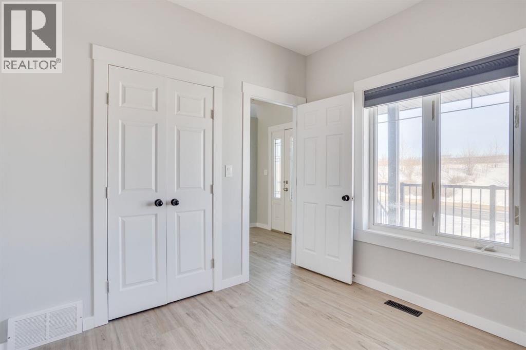 7211 Railway Avenue, Fort McMurray