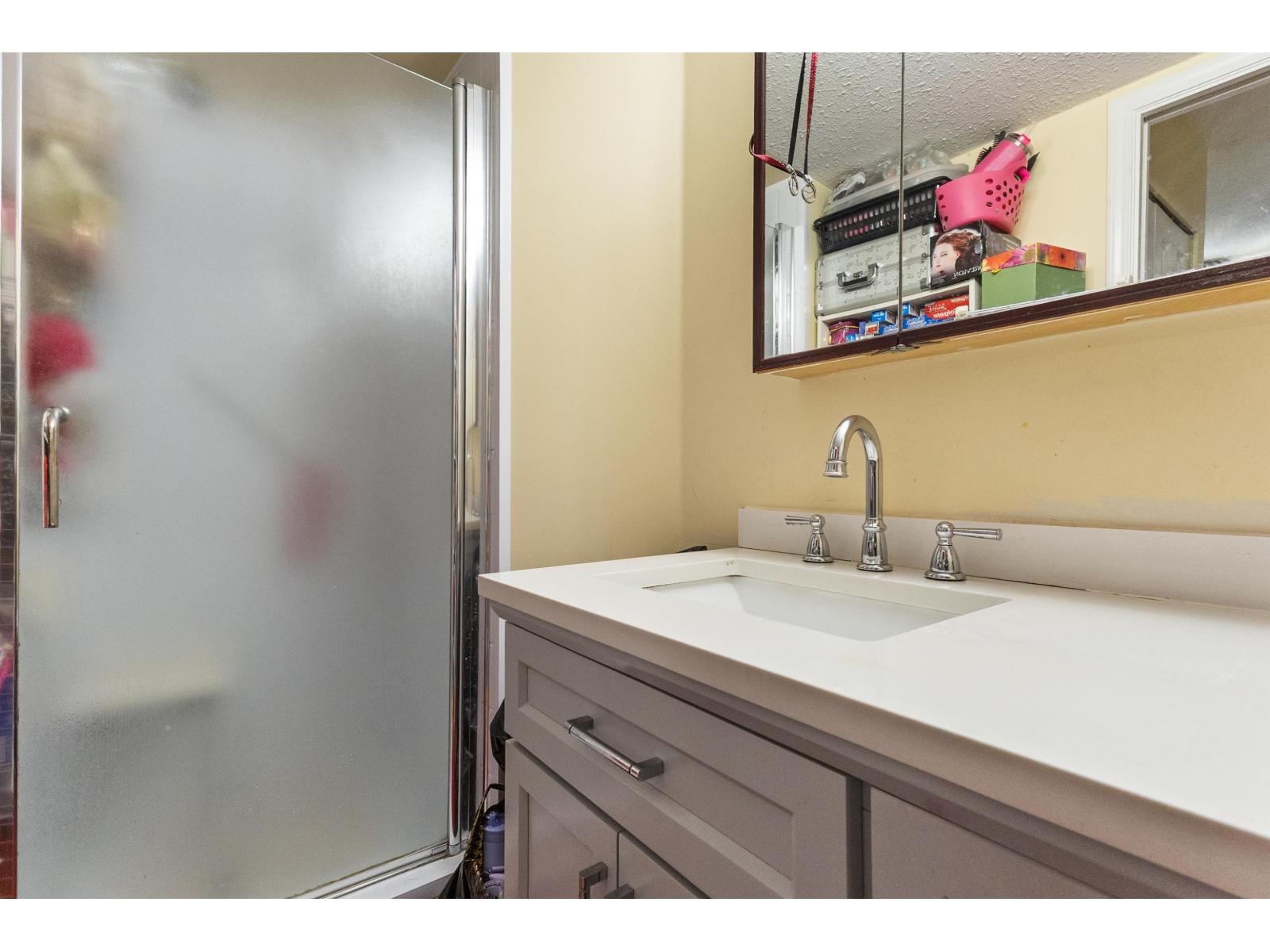 39 33123 GEORGE FERGUSON WAY, Abbotsford