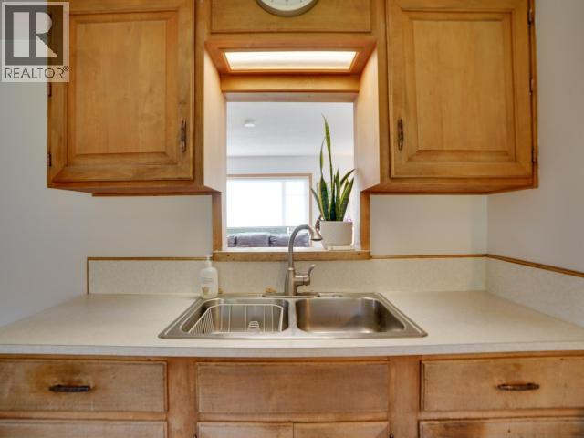 10152 HIGHWAY 101, Powell River