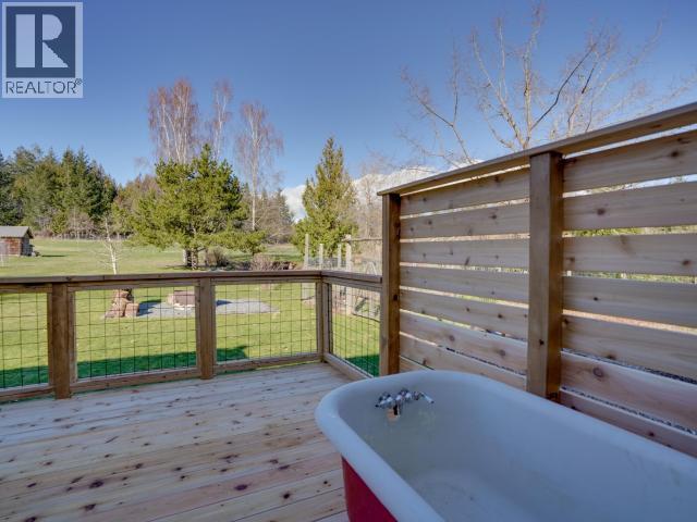 10152 HIGHWAY 101, Powell River