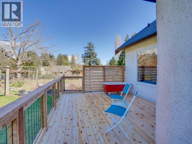 10152 HIGHWAY 101, Powell River