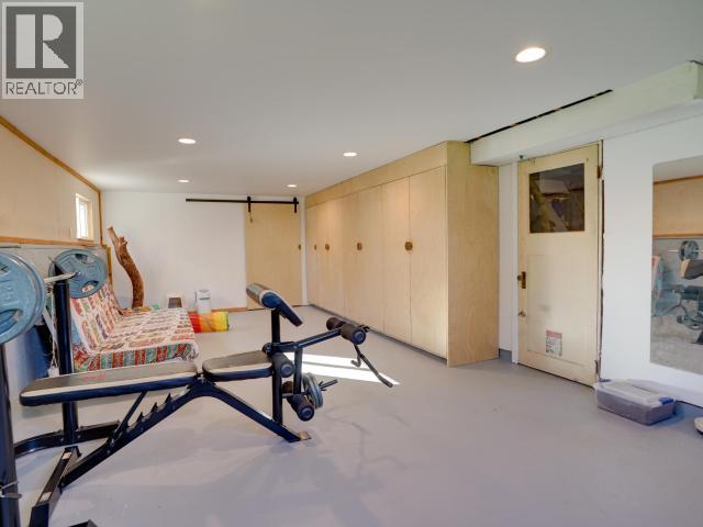 10152 HIGHWAY 101, Powell River