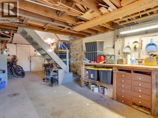 10152 HIGHWAY 101, Powell River