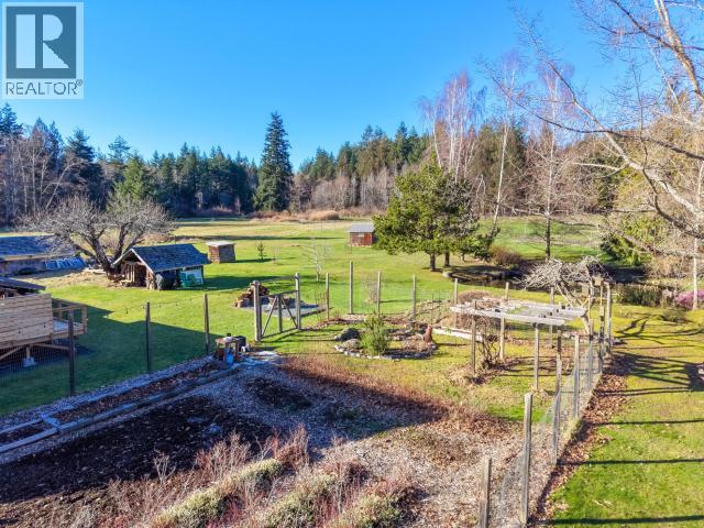 10152 HIGHWAY 101, Powell River