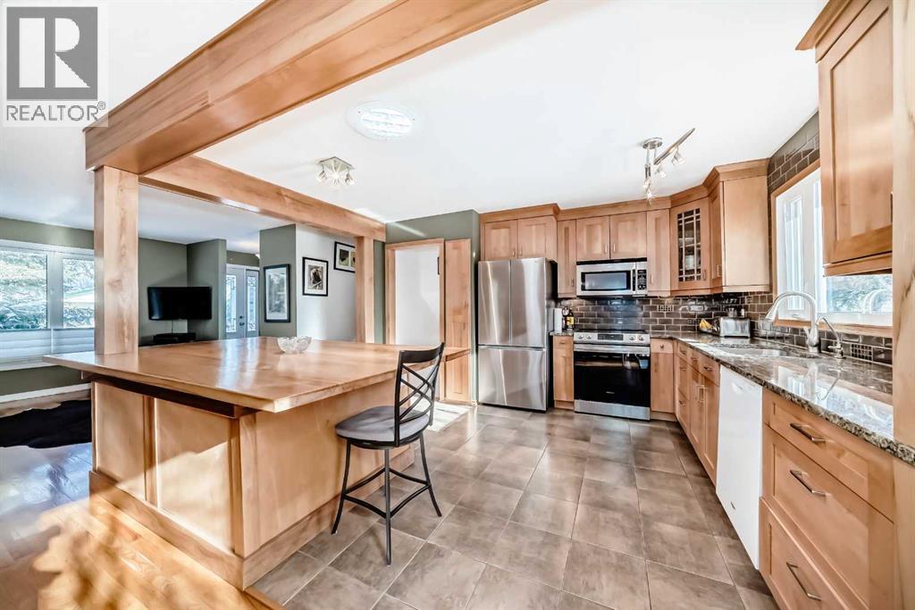 Single Family House 4 Level for Sale in  Brookpark Drive SW Braeside Calgary 