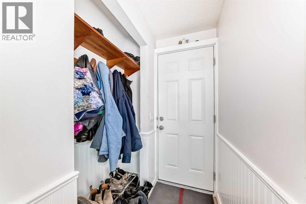 Single Family House 4 Level for Sale in  Brookpark Drive SW Braeside Calgary 