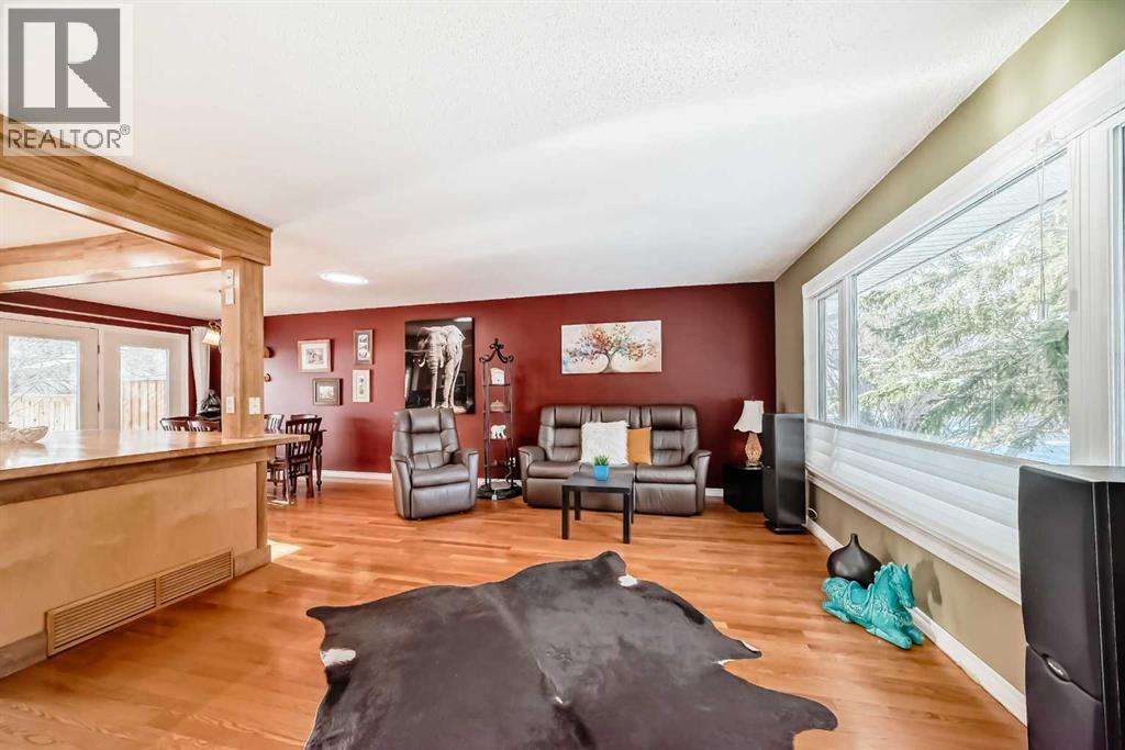 Single Family House 4 Level for Sale in  Brookpark Drive SW Braeside Calgary 